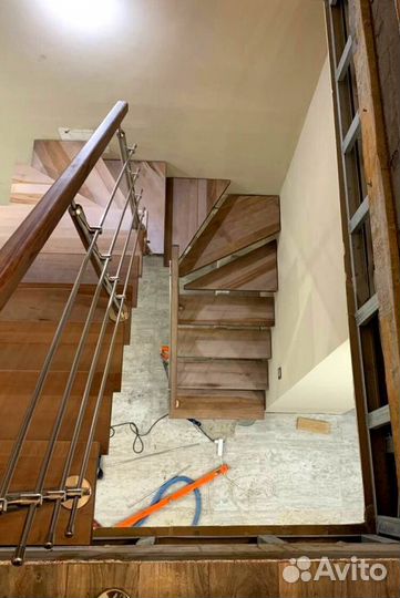 Лестница в дом. Заключаем договор