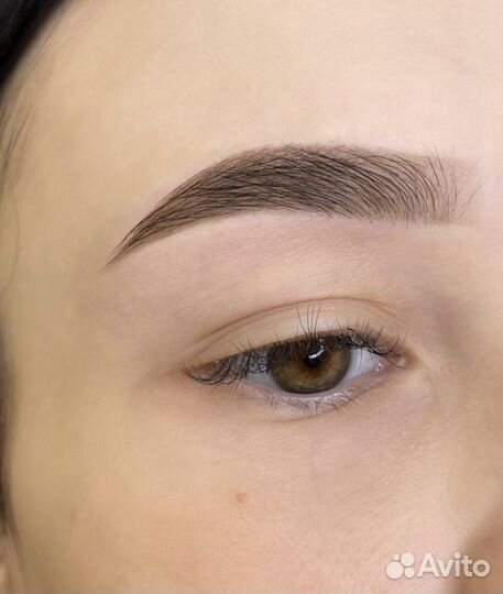 Коррекция и окрашивание бровей