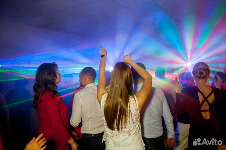 Диджей & Ведущая