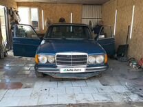 Mercedes-Benz W123 2.4 MT, 1977, 400 000 км, с пробегом, цена 105 000 руб.