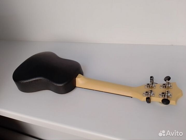 Новое укулеле сопрано travel flight TUS-35 BK