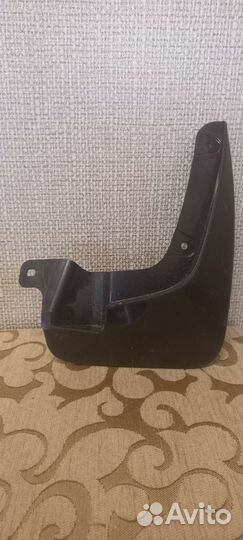 Брызговик передний правый киа рио