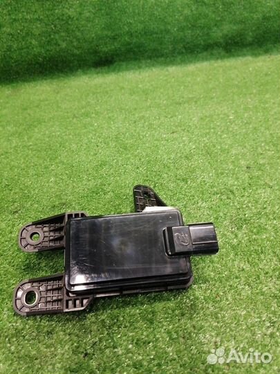 Датчик слепых зон задний правый Exeed Vx M36T