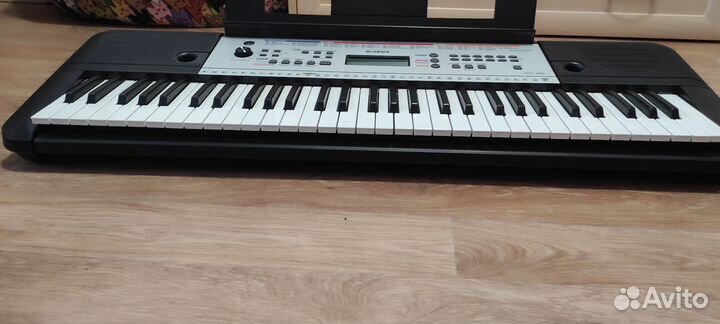 Синтезатор yamaha