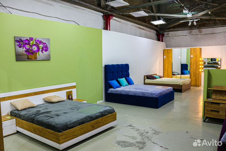 Спальный гарнитур