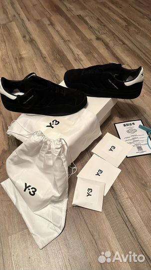 Adidas y 3 gazelle