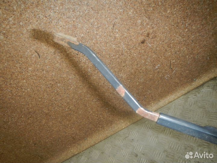 Поводок стеклоочистителя передний левый, Nissan -tiida (C11) (07)