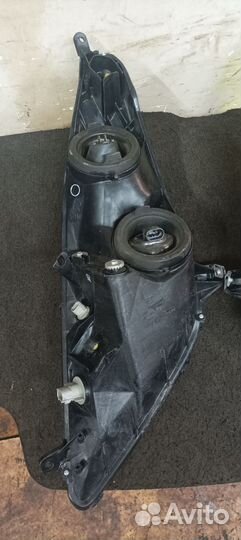 Фары для Toyota Celica zzt23