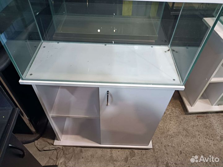 Аквариум 90 л. С тумбой