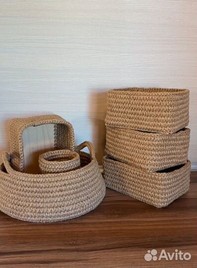 Вязаные корзинки