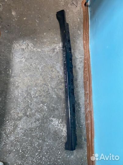 Накладка на порог toyota corolla fielder 2016