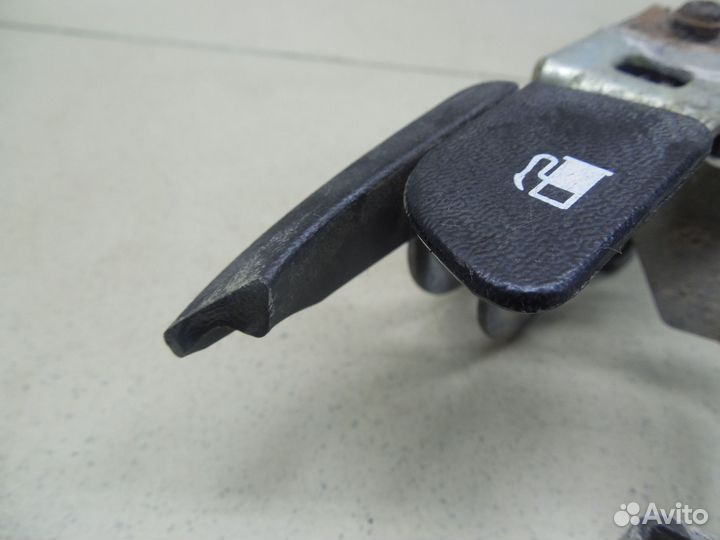Ручка открывания лючка бензобака RIO 2005-2011
