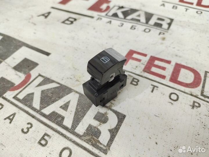 Кнопка стеклоподъемника задняя левая Lifan Solano