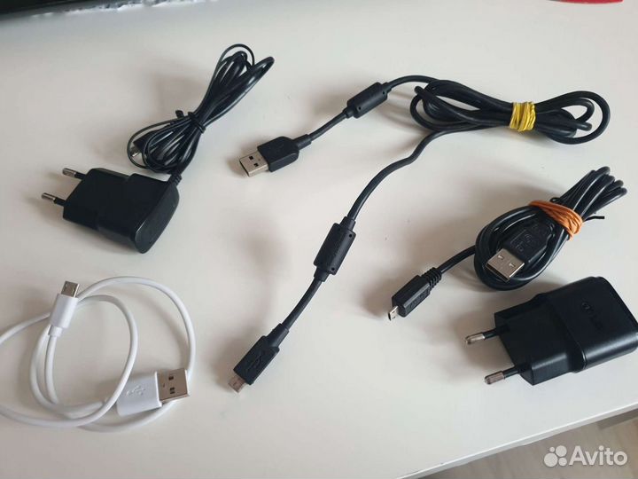 Кабель usb на micro usb +travel adapter
