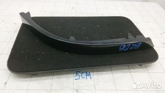 Ус под фонарь левый BMW 7 E65 (92Z09YL01)