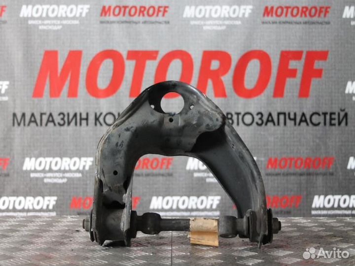 Рычаг передний R Бонго SK82 верх 00г