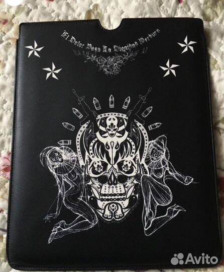Оиргинальный чехол дл iPad givenchy
