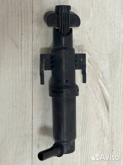 Омыватель фар правый BMW 5 F10 F07 F11