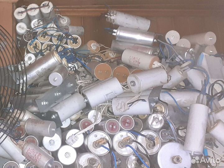 Конденсаторы разной емкости