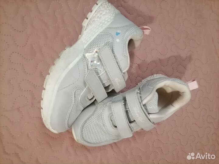 Кроссовки детские размер 28-29, Любые 200 р