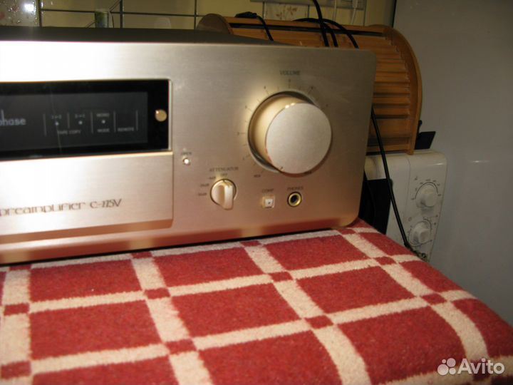 Предварительный усилитель Accuphase C-275V