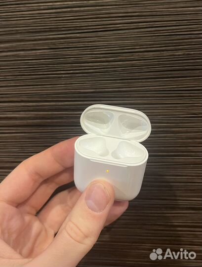 Airpods 2 кейс беспроводной