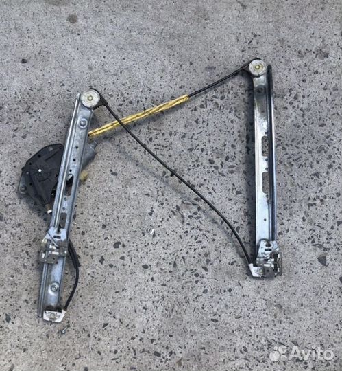 Стеклоподъемник передний левый BMW 3-series E46