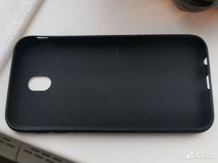 Продам новые чехлы для samsung гэлакси j7 2017 г