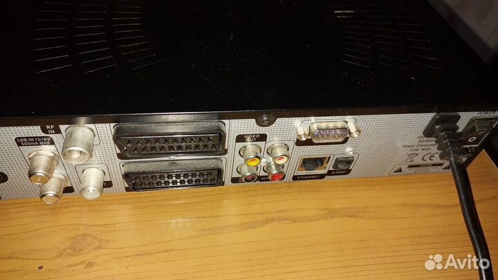 Спутниковая тарелка 0.9 + Satfinder + Globo 7010