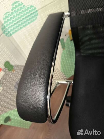 Кресло Metta сетка хром