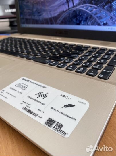 Ноутбук asus intel i3-6006U GeForce 920mx