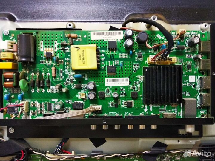 Материнская плата телевизора «Kivi 32H600GR»