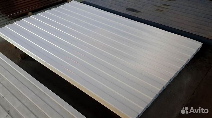 Профнастил С8 сигнально белый