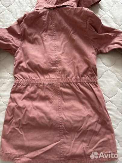 Плащ для девочки 134 hm