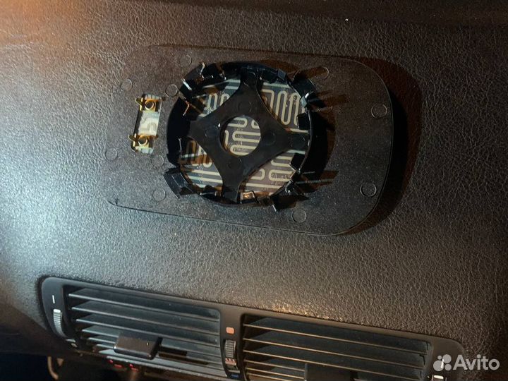 Зеркальный элемент левый BMW E39 / 38 рест