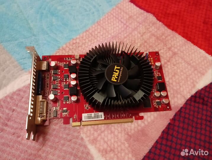 Видеокарта 9800GT 512Mb