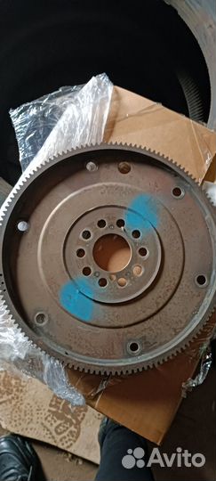 Маховик Вольво хс 90