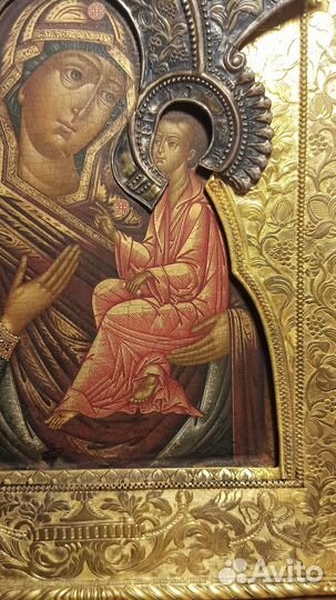 Старинные иконы в окладе