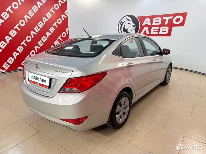 Hyundai Solaris 1.4 AT, 2015, 102 994 км