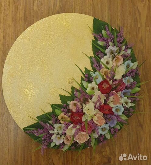 Весеннее панно на часах