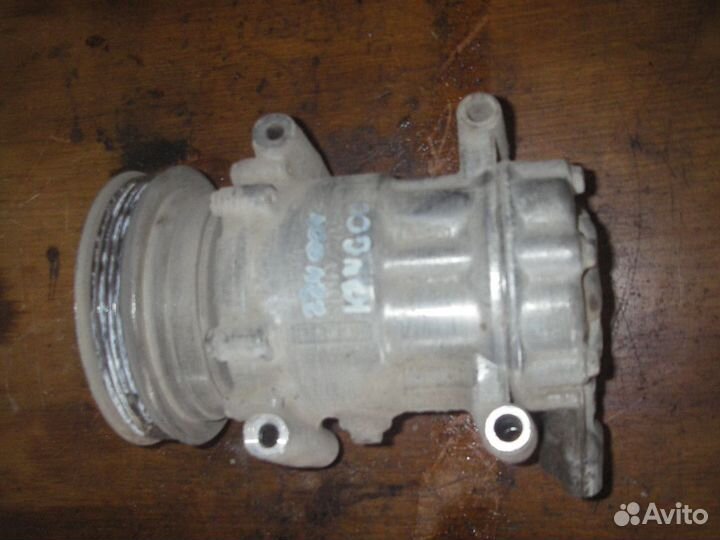 Компрессор системы кондиционирования Renault Kango
