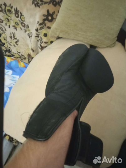 Боксерские перчатки