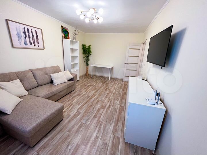 2-к. квартира, 54 м², 7/9 эт.