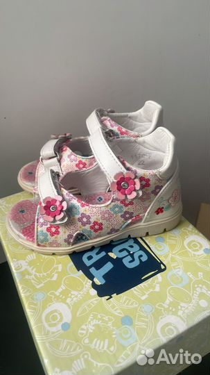 Босоножки для девочки 22 размер