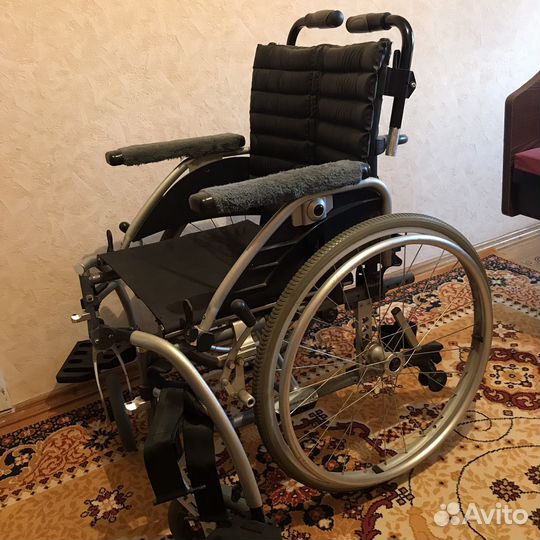 Инвалидная коляска складная бу