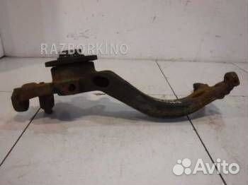 Кулак передний правый Ауди