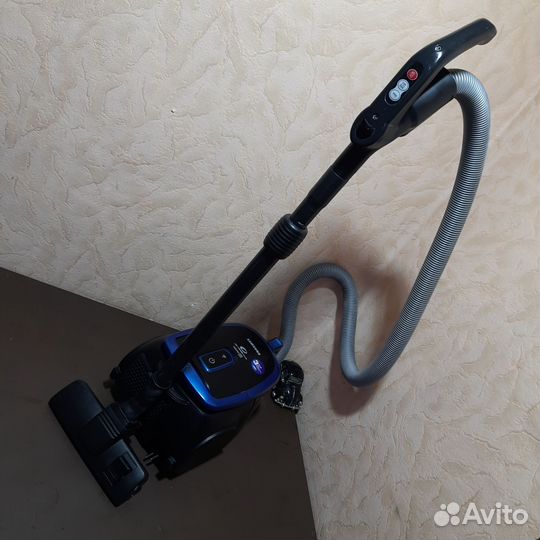 Пылесос Samsung SC4760