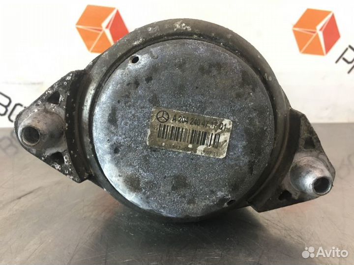 Подушка крепления двигателя Mercedes C-Class W204