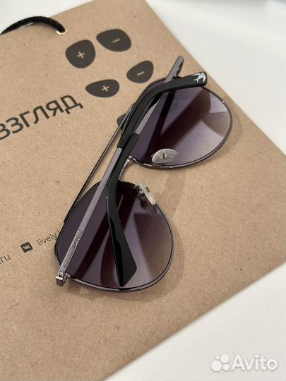 Солнцезащитные очки Alexander McQueen