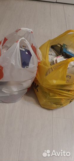 Чехлы и стекла для телефонов